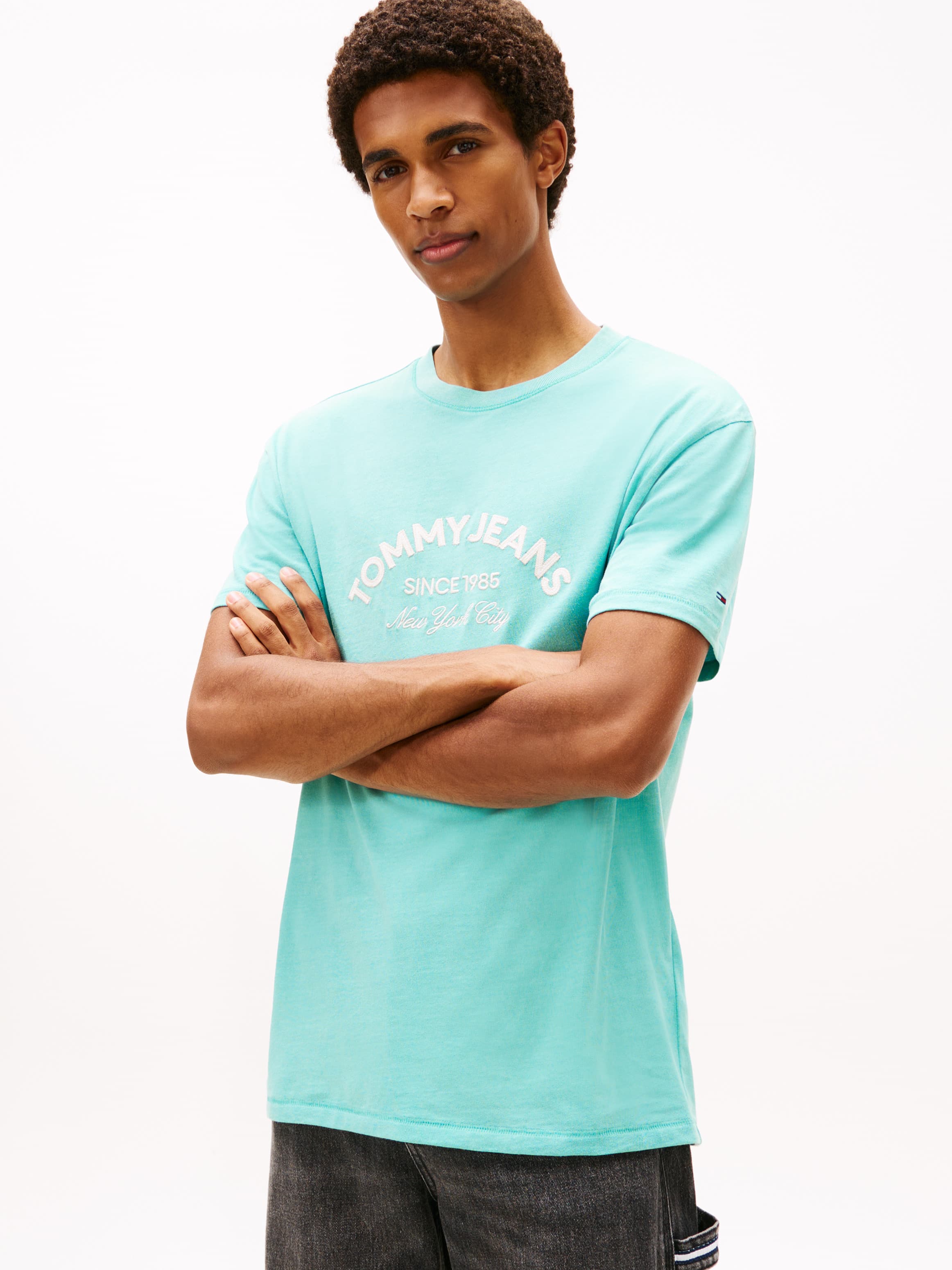 Arch Logo Textured T-Shirt