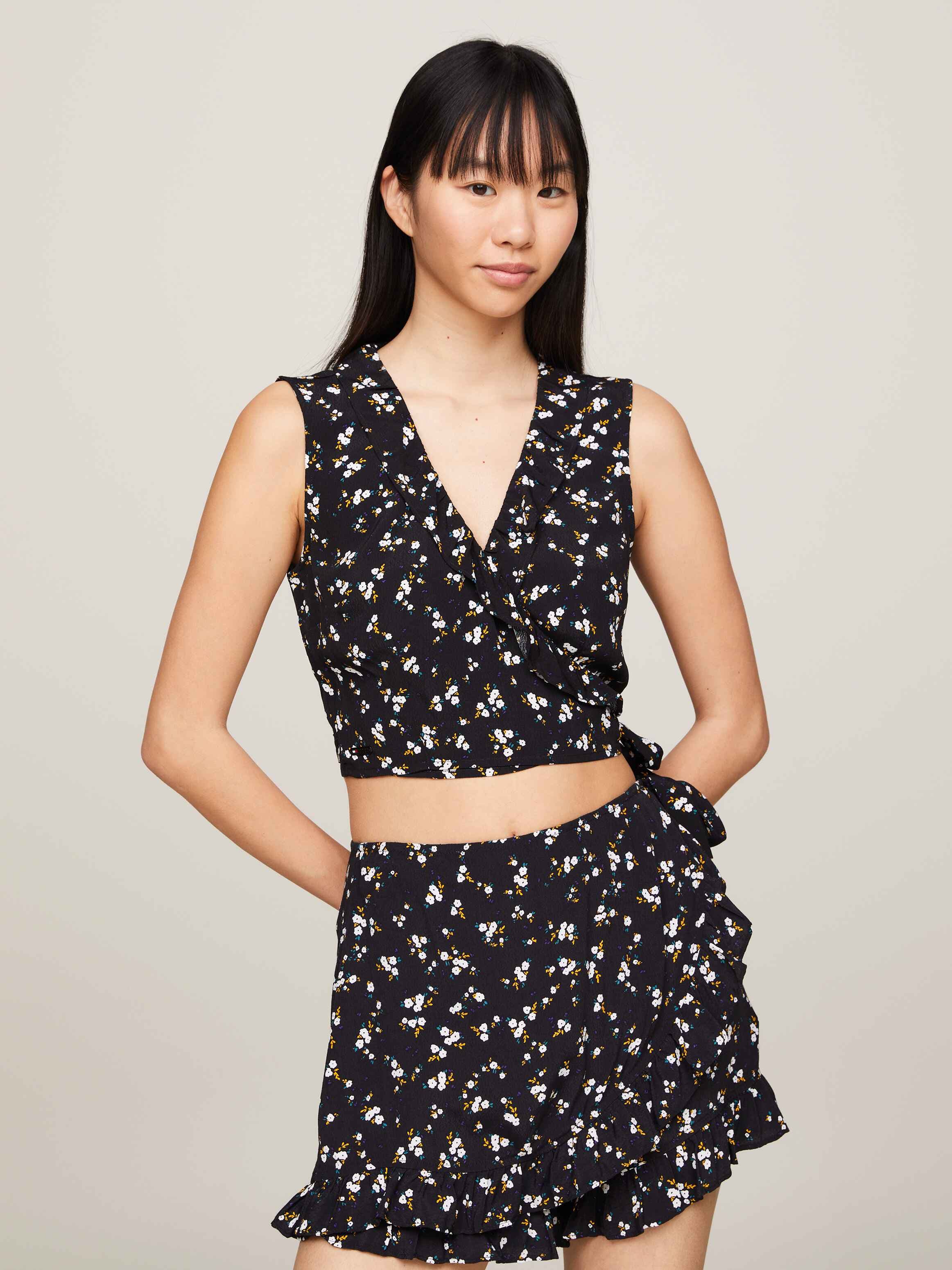 Floral Print Ruffle Wrap Crop Top
